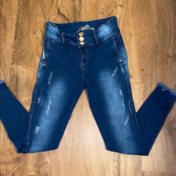 Colombian levanta cola jeans - Picture 1 of 3